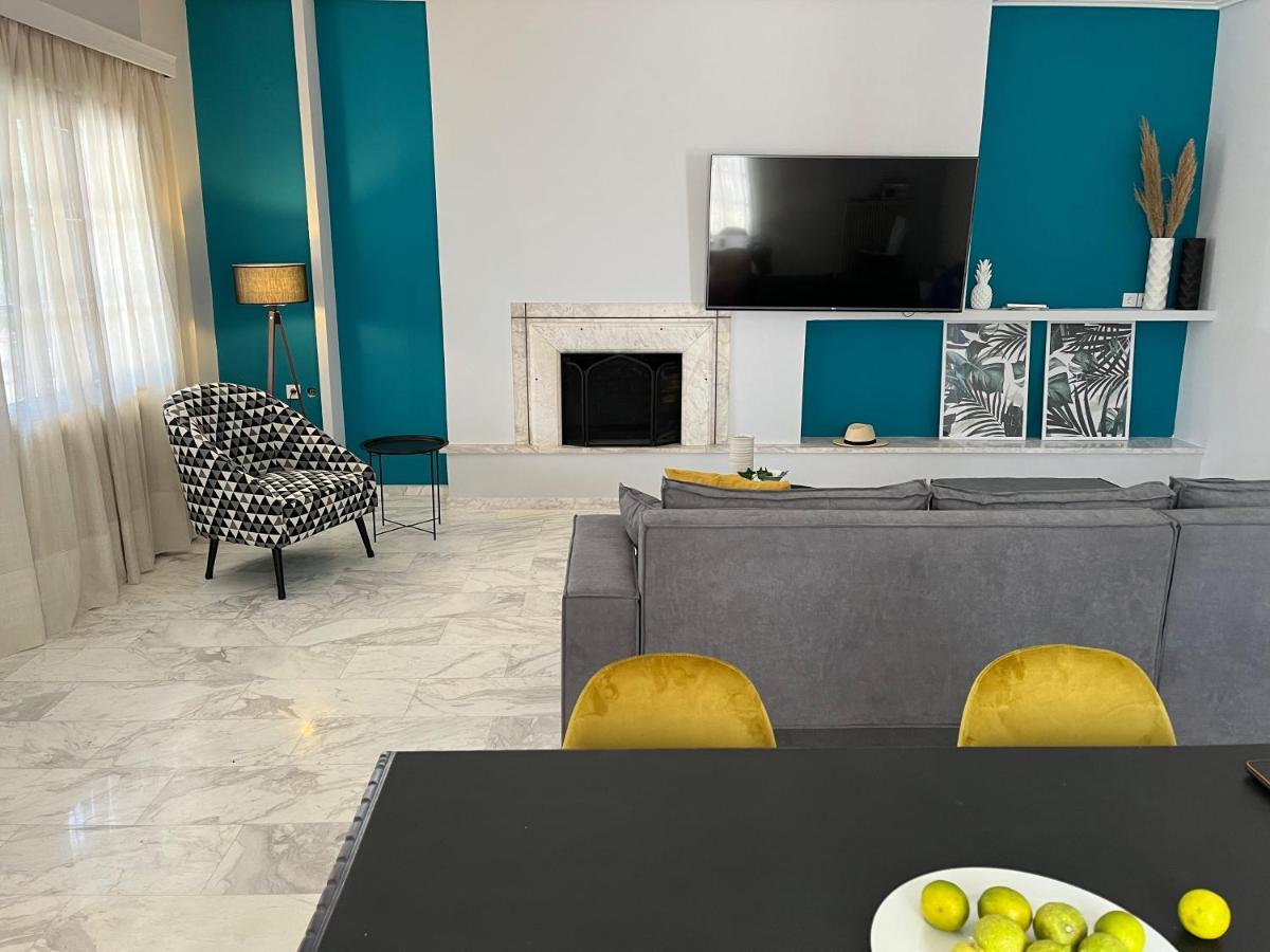 Kalloni Luxury Apartment Volos Exteriör bild